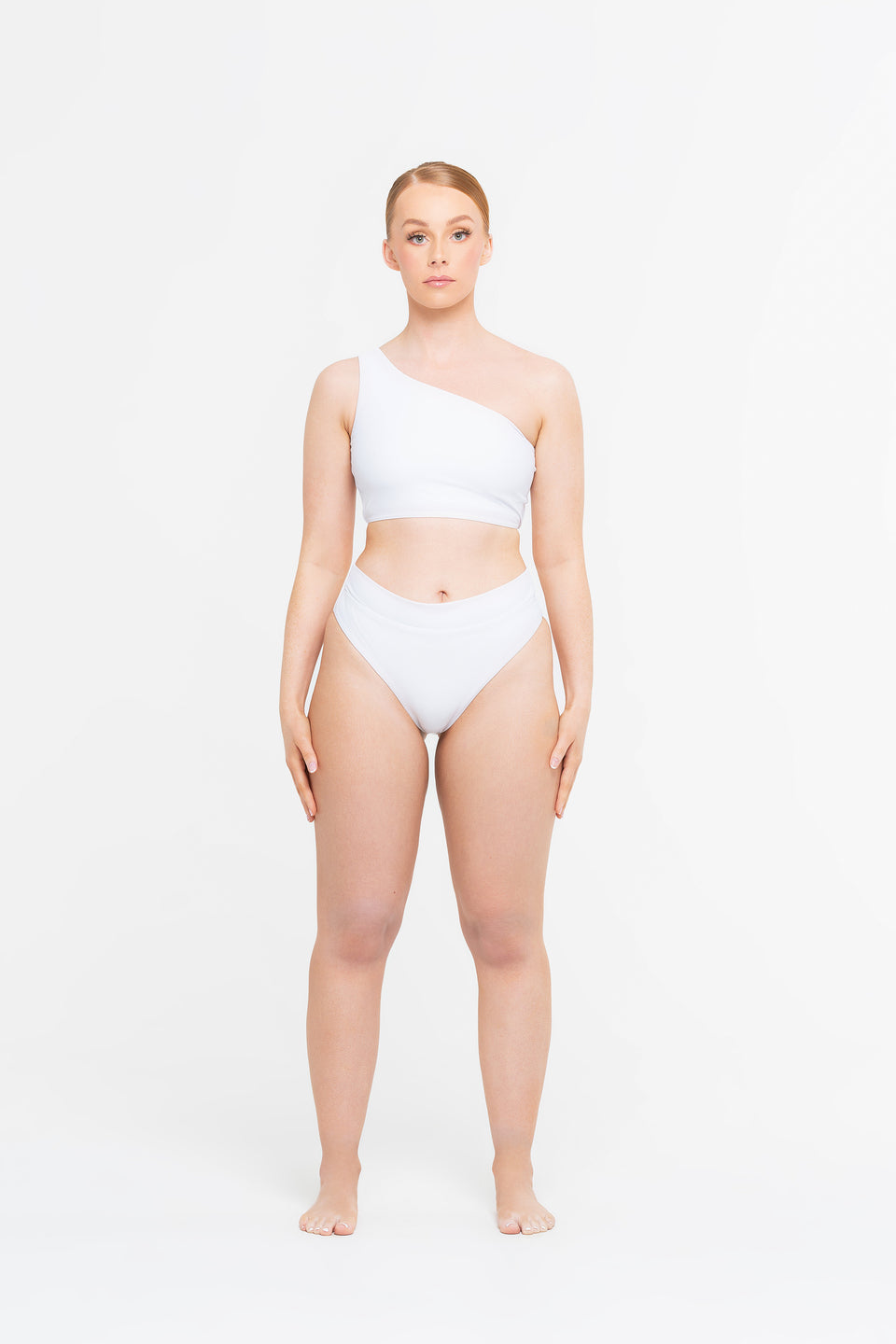 Ilashe Asymmetric Bikini Top / Fuller Bust A - G cup sizes / White – All  Peace Label